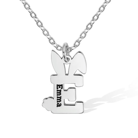 Collana personalizzata con lettera coniglietto pasquale e nome in argento sterling 