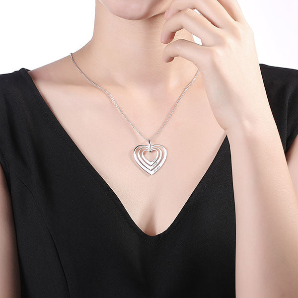 Collana con cuore di famiglia inciso in argento sterling 