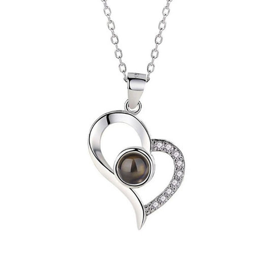 Collana con proiezione fotografica personalizzata con scritta Love You in 100 lingue 