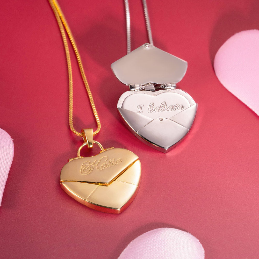 Collana con ciondolo a forma di cuore con busta con messaggio segreto personalizzato 