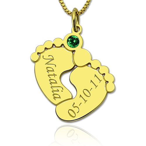 Collana in argento con piedini di bambino incisi e pietra portafortuna personalizzata 