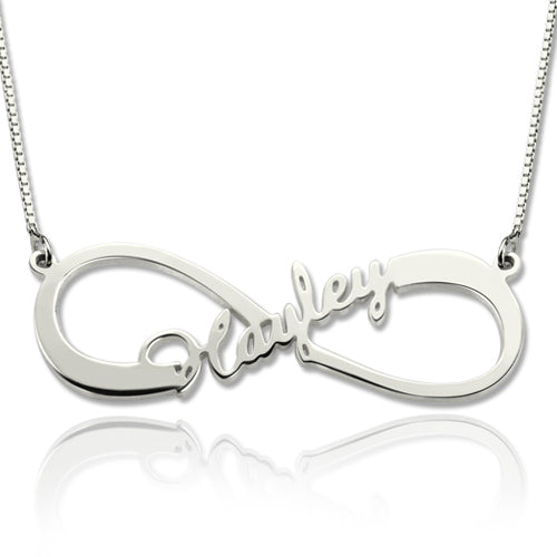 Collana personalizzata con nome infinito in argento sterling 