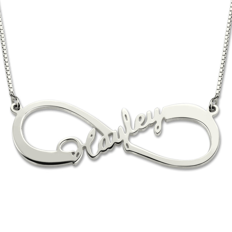 Collana personalizzata con nome infinito in argento sterling 