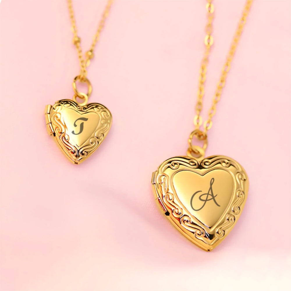 Personalized Heart Locket Necklace, Heart Necklace, Engraved Initial Necklace, Vintage Jewelry, Personalized Gift for Girl/Wife/Mom/Loved