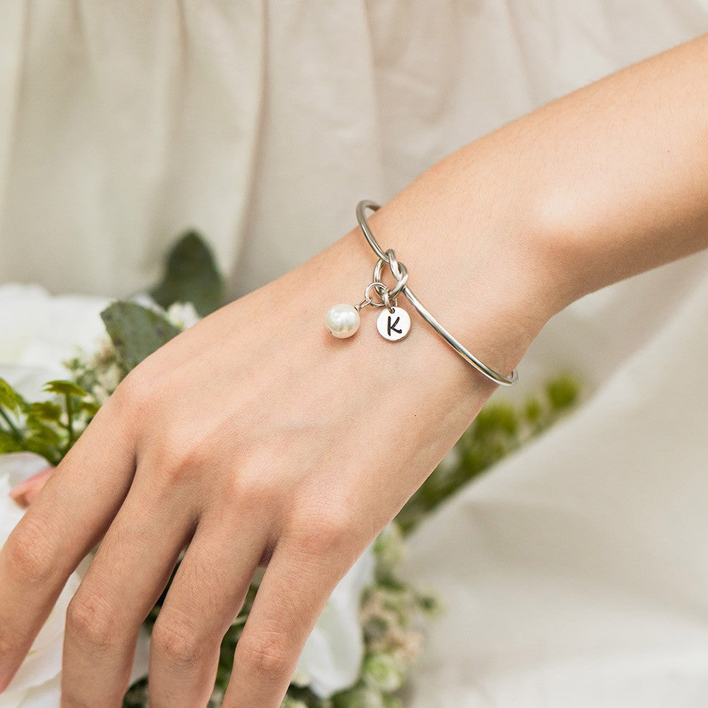 Bracciale con nodo iniziale personalizzato, braccialetti con nodo, bracciale con perle, regali per damigelle d'onore per proposta di matrimonio, regalo per lei