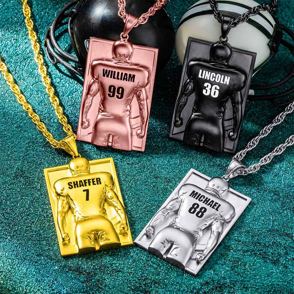 Collana da calcio personalizzata con numero e nome 