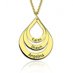 Collana in argento sterling con 3 nomi a forma di goccia incisa 