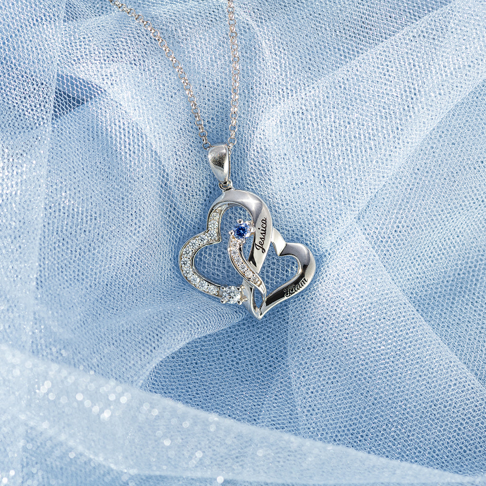 Collana personalizzata con doppio cuore con 2 nomi e pietre portafortuna in argento sterling