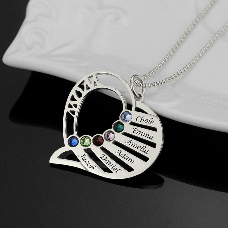 Collana con pietre portafortuna della mamma a forma di cuore incisa in argento sterling 