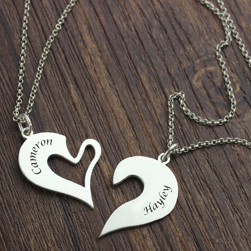 Collana personalizzata con nome a forma di cuore spezzabile per coppie in argento